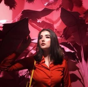 Meet your Posher, Nicole